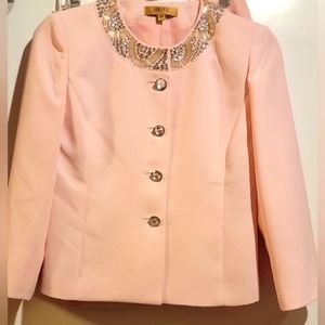 RARE FIND VINTAGE Kasper suit jacket and skirt Size 2